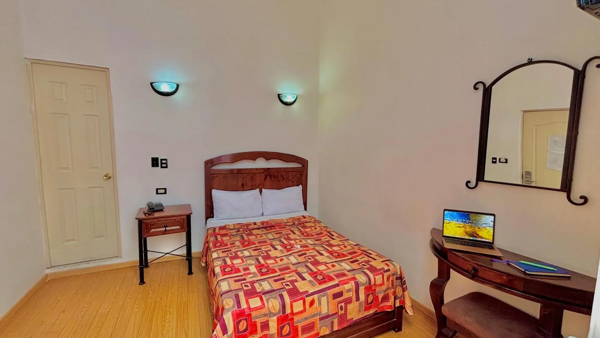 Hotel La Alhondiga Puebla